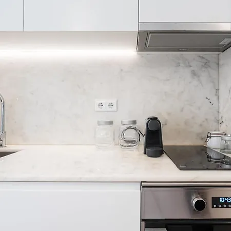Guestready - Sunny Vintage In The Heart Of Apartmán